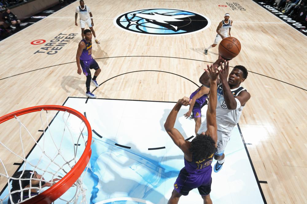 的姿态能够 的姿态能够