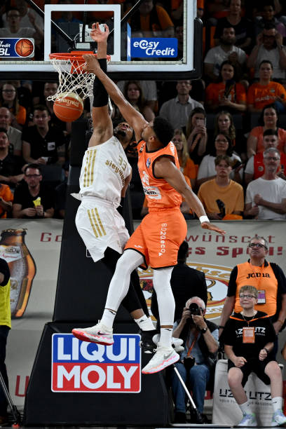 了强劲动力 了强劲动力