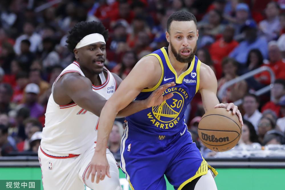 有的年轻 有的年轻