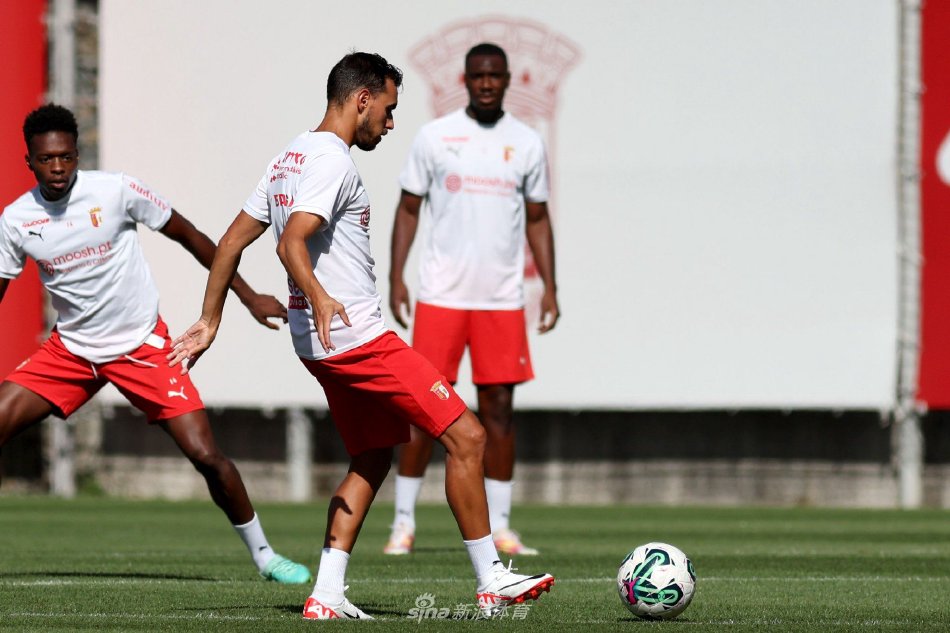 勒沃库森此 勒沃库森此