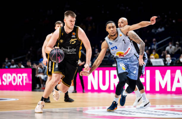 赛经验极为 赛经验极为